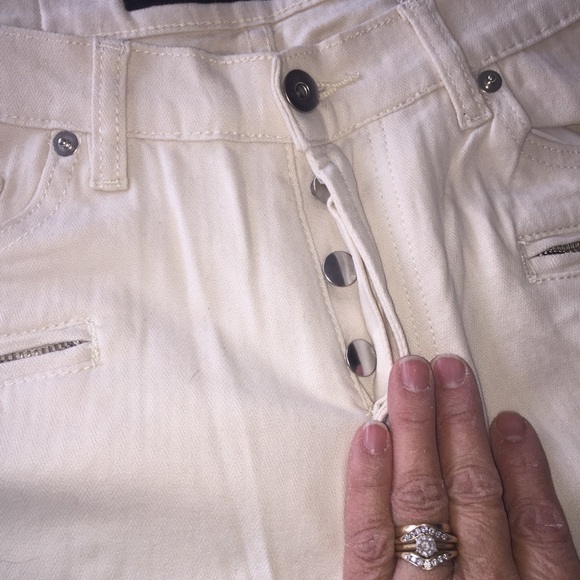 7DIAMONDS WHITE STRAIGHT LEG BUTTON FLY JEANS 30’s - Picture 4 of 6